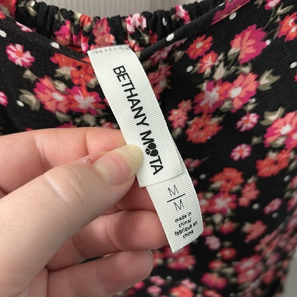 Aeropostale x Bethany Mota Floral Lightweight Romper - Picture 5 of 8